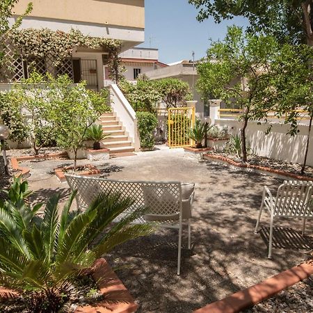 Casa Vacanza Sant'Erasmo Ginosa Marina Marina di Ginosa Exterior photo